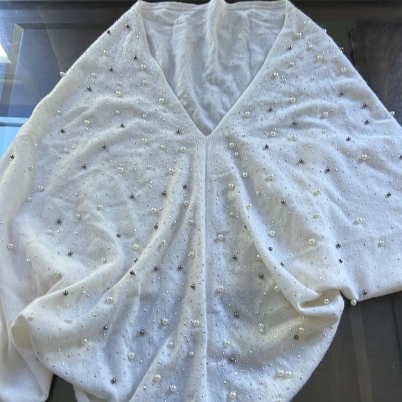 Ming Wang Faux Pearl Embellished Cashmere Wool Blend Boat Neck Poncho - Picture 10 of 13